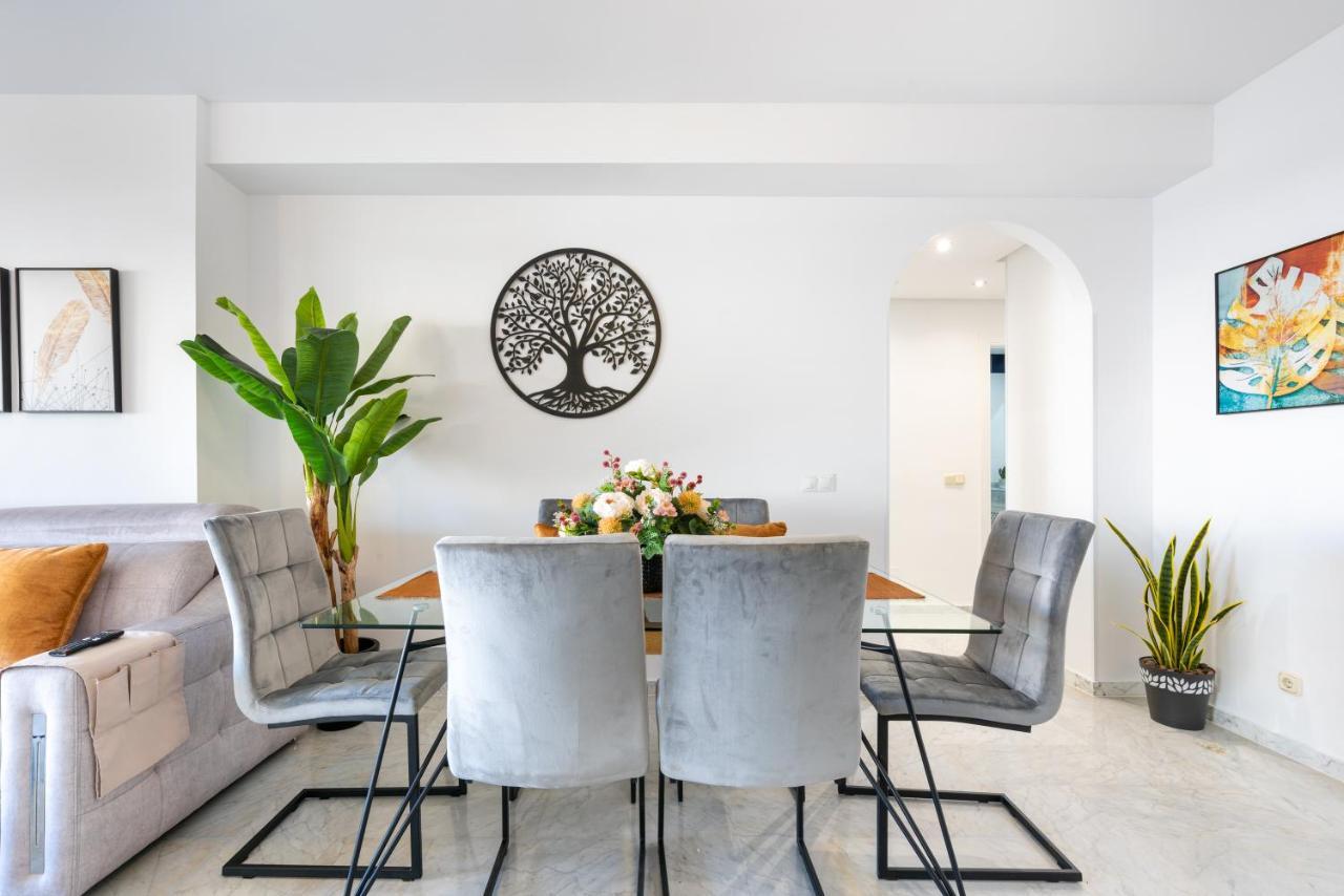 Wintowinrentals Apartamento De Lujo En Medio De Puerto Marina. Benalmadena Luaran gambar