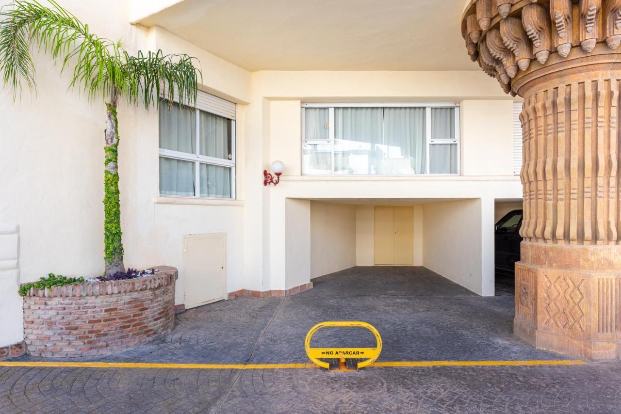 Wintowinrentals Apartamento De Lujo En Medio De Puerto Marina. Benalmadena Luaran gambar