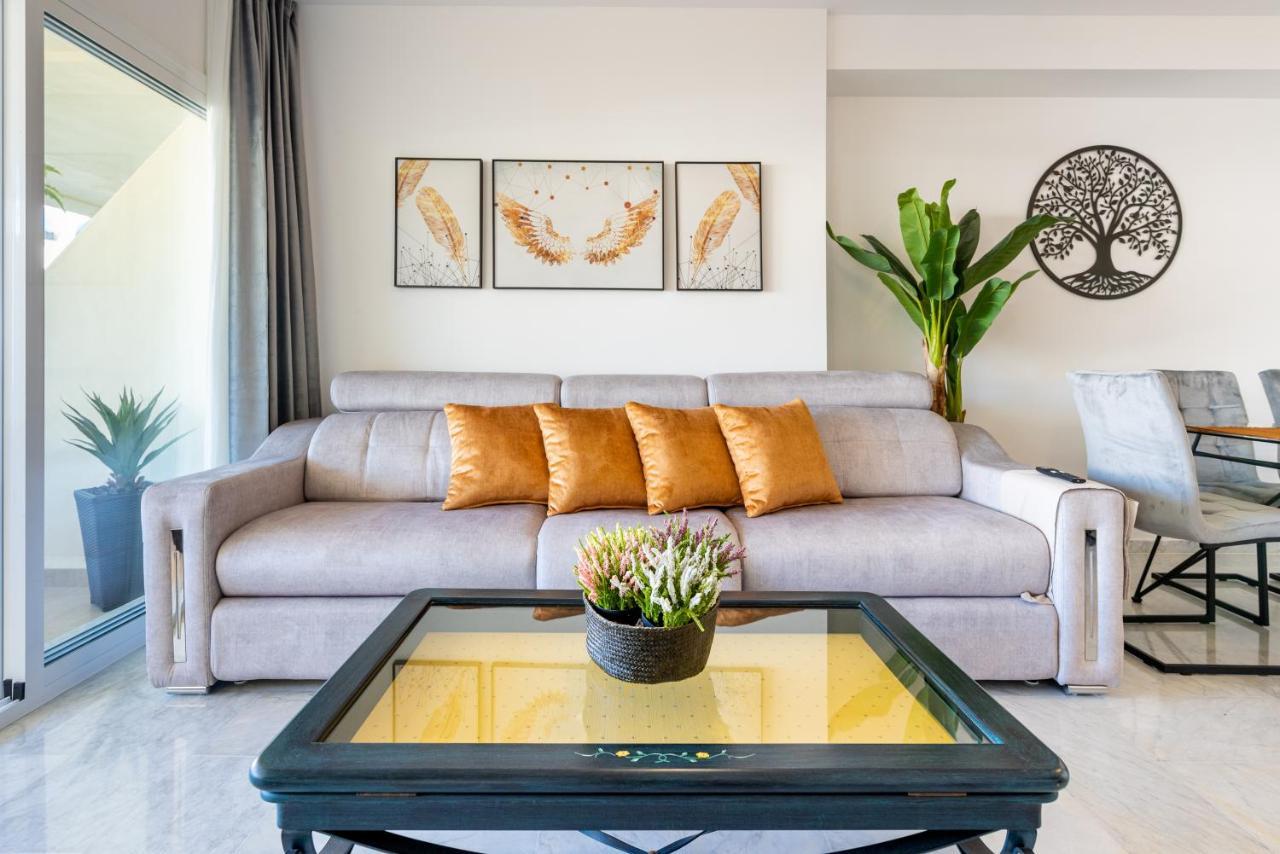 Wintowinrentals Apartamento De Lujo En Medio De Puerto Marina. Benalmadena Luaran gambar